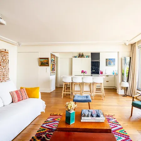 Montmartre Luminous Apartment Paris